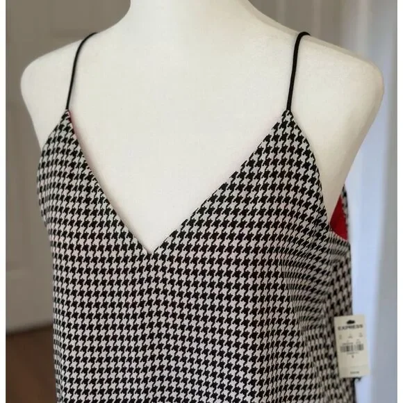 NEW $44 Express S Red Houndstooth Plaid Crepe Reversible Cami Tank Xmas Dressy - Picture 1 of 8